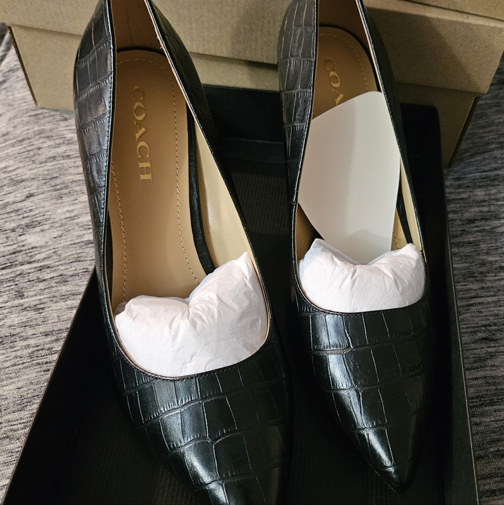 Coach shoes - Picture 4 of 8